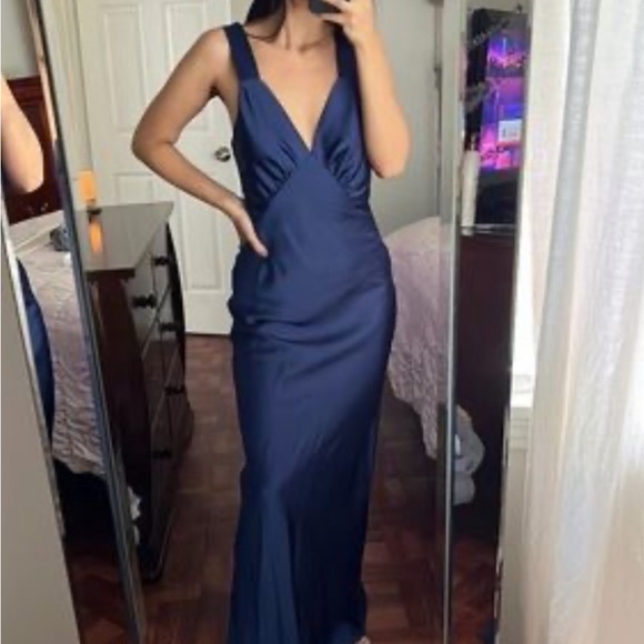 House of Harlow 1960 Dresses & Skirts - HOUSE OF HARLOW SATIN MAXI DRESS